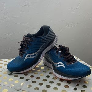 Saucony Guide 13 men’s running / walking shoes